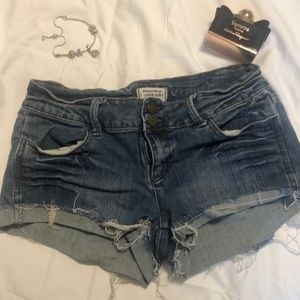 I Love H81 : Distressed denim booty shorts size 26